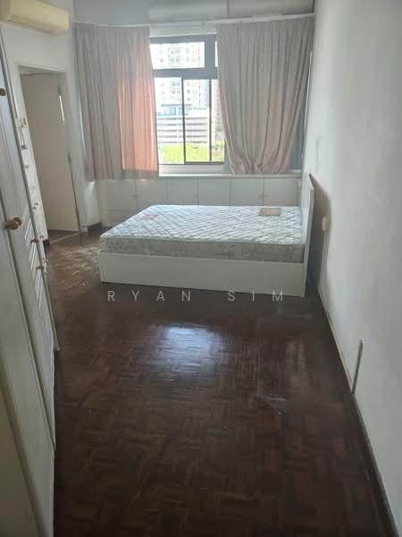 Condominium for Sale at Kondo Berjaya - Ryan Sim - Bedroom - PropertyGuru.com.my