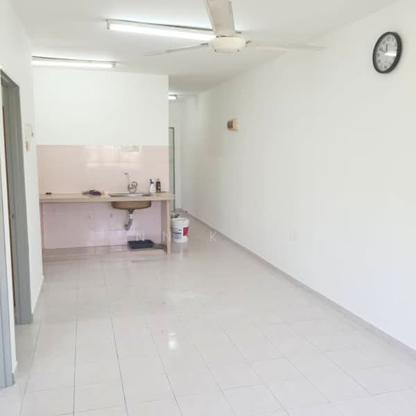 Flat for Sale at Taman Bayu Mutiara - Ann Khor - Kitchen - PropertyGuru.com.my