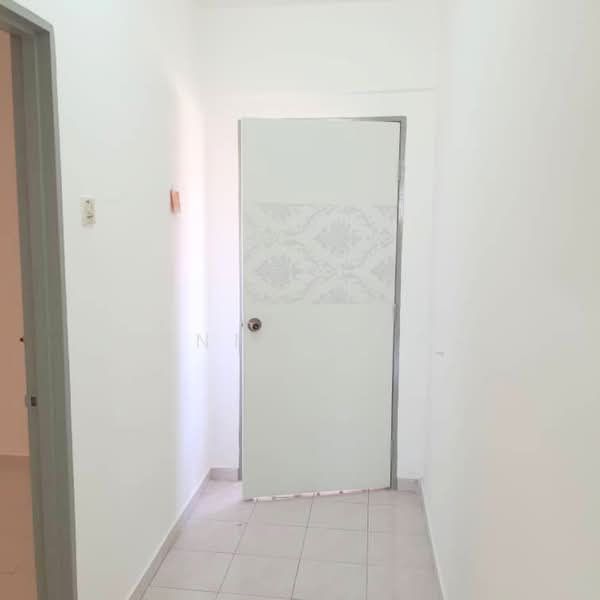 Flat for Sale at Taman Bayu Mutiara - Ann Khor - Interior - PropertyGuru.com.my