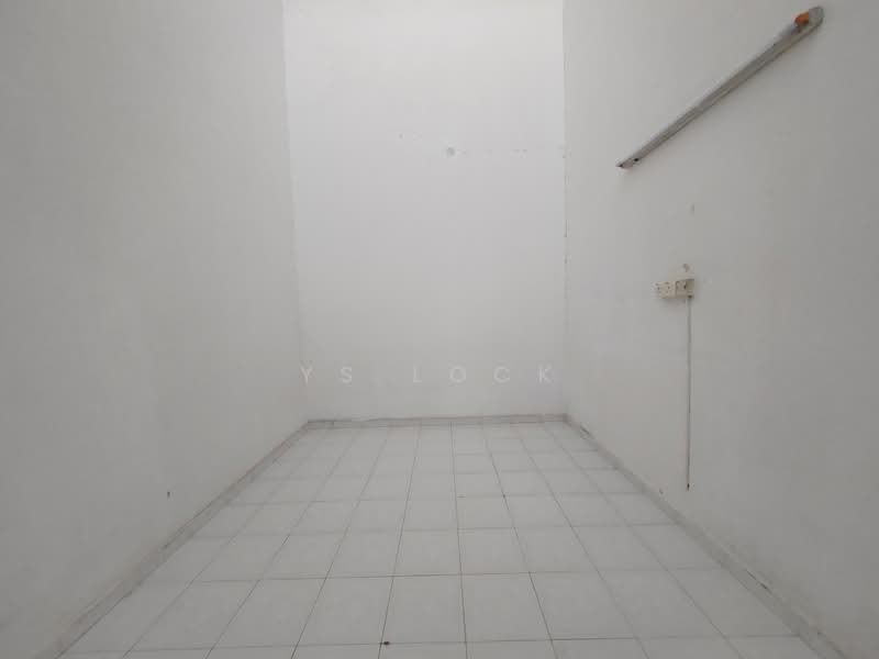 Rumah Teres 1-Tingkat untuk Disewa di Mantin (Negeri Sembilan) - YS Lock - Interior - PropertyGuru.com.my