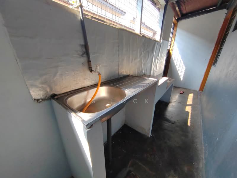 Rumah Teres 1-Tingkat untuk Disewa di Mantin (Negeri Sembilan) - YS Lock - Interior - PropertyGuru.com.my