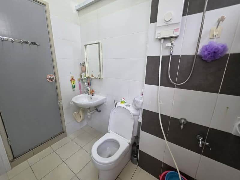 Rumah Teres 2-Tingkat untuk Dijual di Taman Dato' Chellam (Ulu Tiram) - Nathan Chan - PropertyGuru.com.my