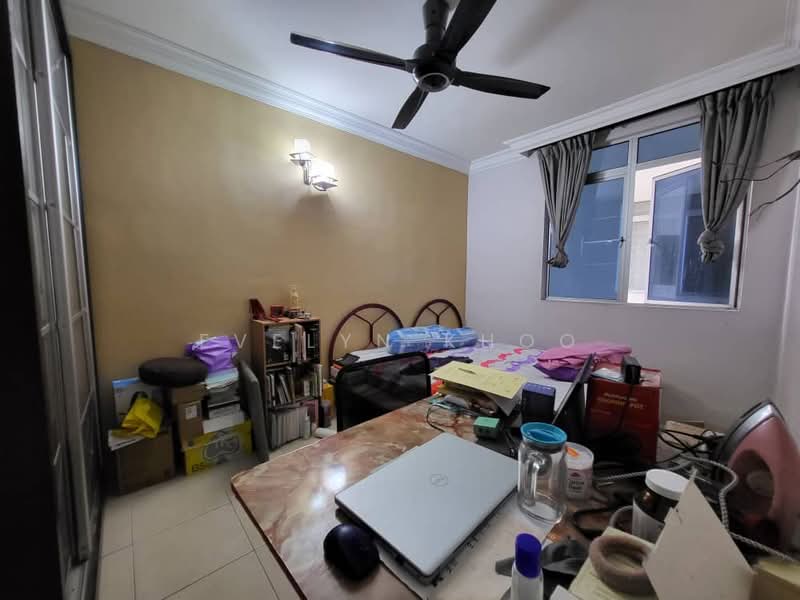 Kondominium untuk Dijual di Casa Prima Condominium - Evelyn Khoo - Room - PropertyGuru.com.my