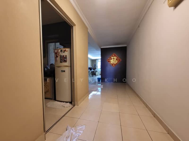 Kondominium untuk Dijual di Casa Prima Condominium - Evelyn Khoo - Corridor - PropertyGuru.com.my