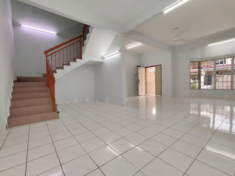 Rumah Teres 2-Tingkat untuk Dijual di Taman Sri Hijau (Rawang) - Eric Foo - Living Room - PropertyGuru.com.my