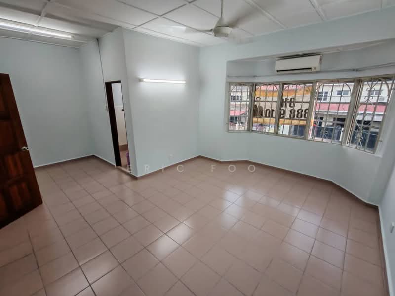 Rumah Teres 2-Tingkat untuk Dijual di Taman Sri Hijau (Rawang) - Eric Foo - Living Room - PropertyGuru.com.my