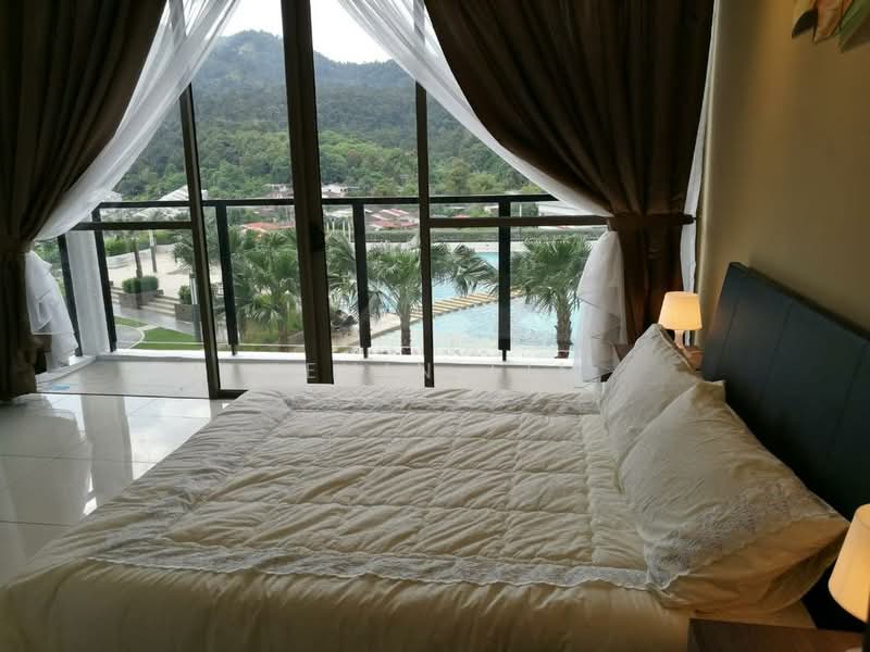 Condominium for Sale at Skycube - Kevin Lim - Bedroom - PropertyGuru.com.my