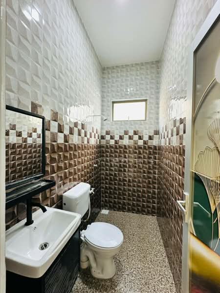2-storey Terraced House for Sale in Bandar Dato Onn (Tebrau) - Kelly Chen - Bathroom - PropertyGuru.com.my