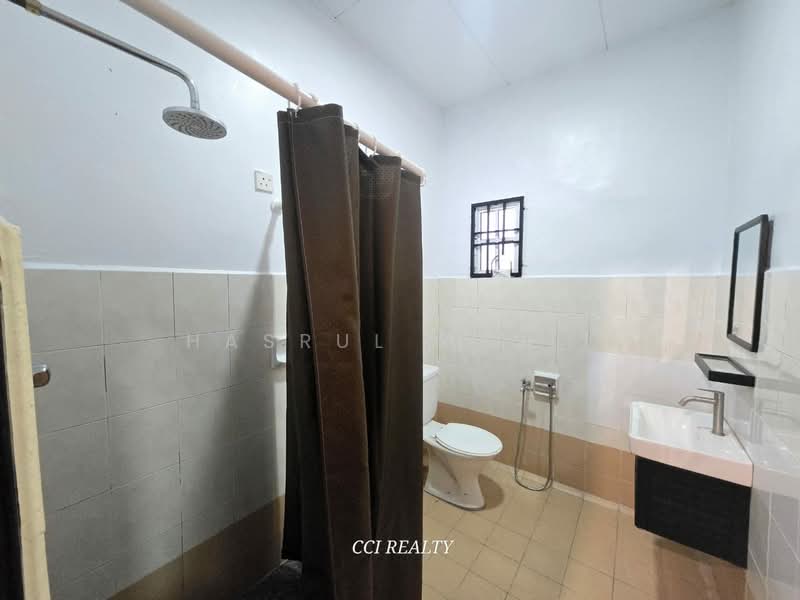 2-storey Terraced House for Sale in Kulim (Kedah) - Hasrul Rosli - Bathroom - PropertyGuru.com.my