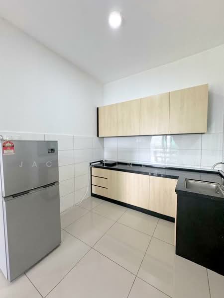 Condominium for Rent at Parkhill Residence - Jacqueline San - Kitchen - PropertyGuru.com.my