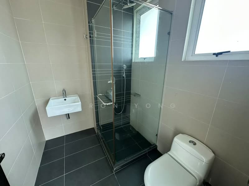 Rumah Banglo untuk Dijual di Kajang (Selangor) - Dyron Yong - Bathroom - PropertyGuru.com.my