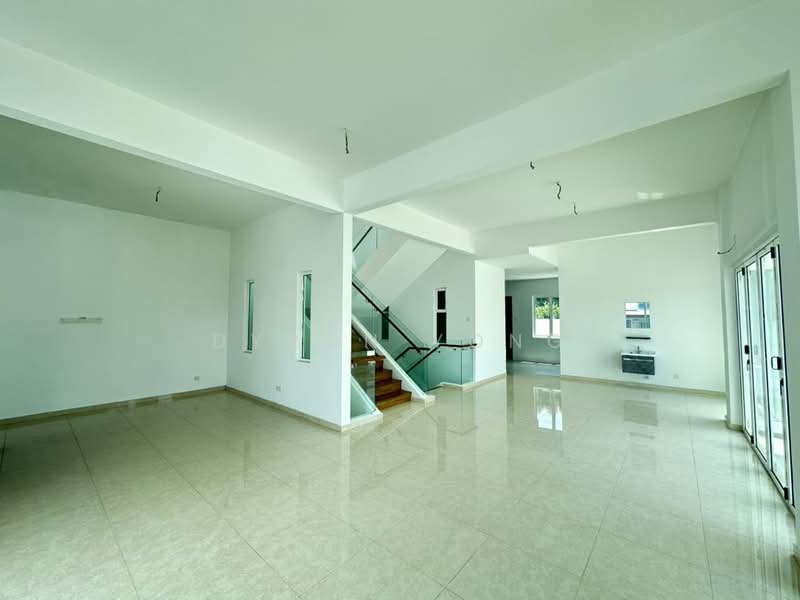 Rumah Banglo untuk Dijual di Kajang (Selangor) - Dyron Yong - Living Room - PropertyGuru.com.my