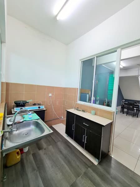 2-storey Terraced House for Sale in Taman Tiara East (Semenyih) - Jacqueline San - Kitchen - PropertyGuru.com.my