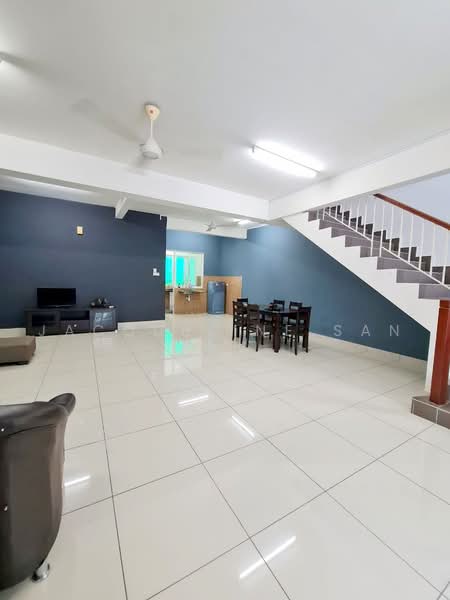 2-storey Terraced House for Sale in Taman Tiara East (Semenyih) - Jacqueline San - Living Room - PropertyGuru.com.my