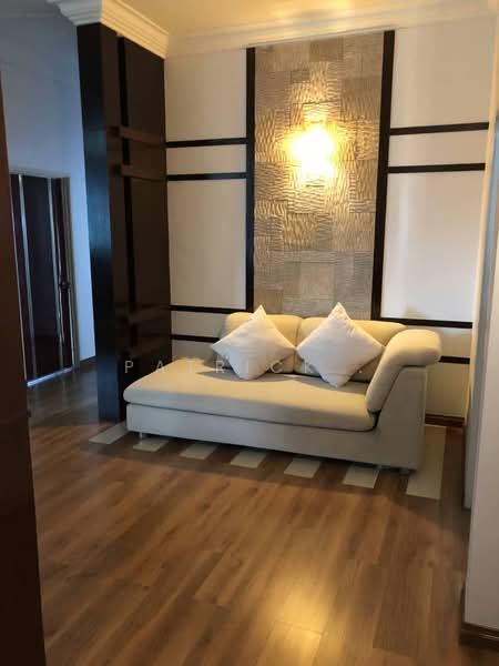 Kondominium untuk Dijual di Alpine Tower - Patrick . - Living Room - PropertyGuru.com.my