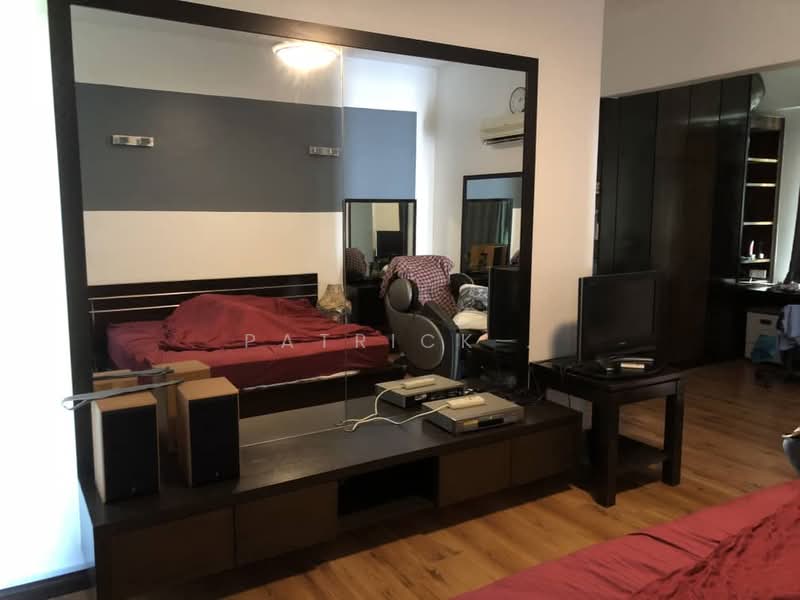 Kondominium untuk Dijual di Alpine Tower - Patrick . - Bedroom - PropertyGuru.com.my