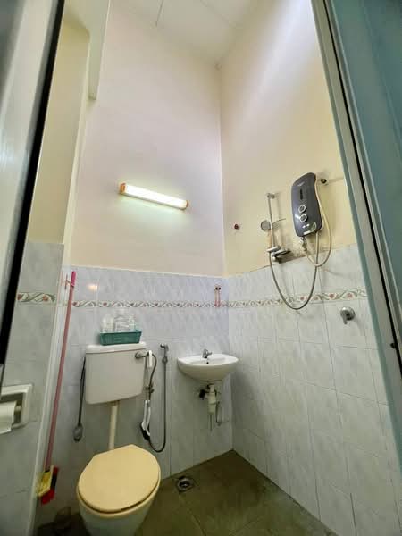 Rumah Teres 2 Tingkat untuk Dijual di Bukit Indah (Iskandar Puteri (Nusajaya)) - Tommy Tai - Bathroom - PropertyGuru.com.my