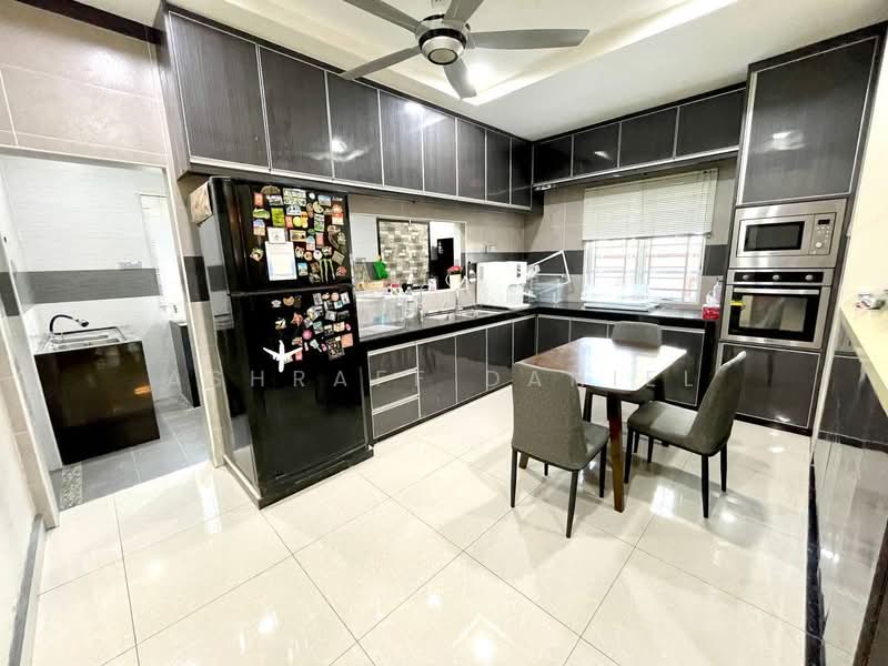 Semi-Detached House for Sale in Bandar Teknologi Kajang (Kajang) - Ashraff Daniel - Kitchen - PropertyGuru.com.my