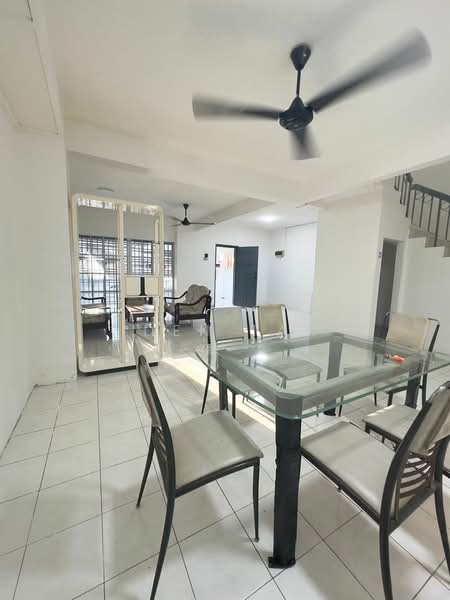 2-storey Terraced House for Sale in Taman Putri Kulai (Kulai) - Iden Tan - Living Room - PropertyGuru.com.my