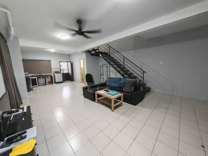 2-storey Terraced House for Sale in Taman Scientex Pasir Gudang (Pasir Gudang) - Kasper Lee - Living Room - PropertyGuru.com.my