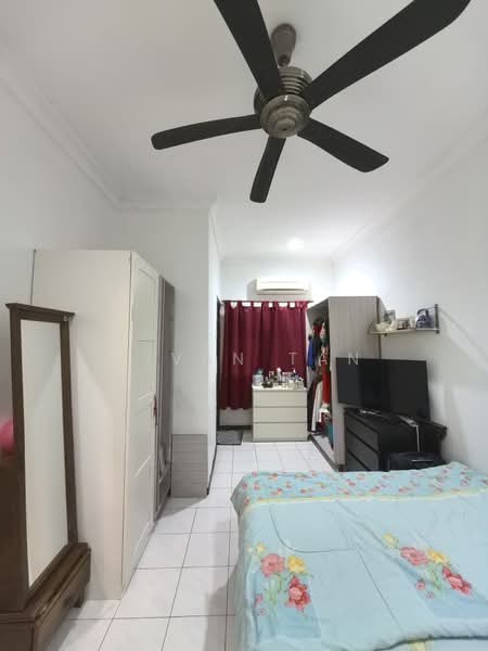 2-storey Terraced House for Sale in Taman Sri Sentosa (Klang) - Vivan Tan - Bedroom - PropertyGuru.com.my