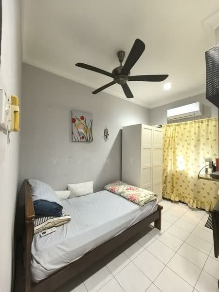 2-storey Terraced House for Sale in Taman Sri Sentosa (Klang) - Vivan Tan - Bedroom - PropertyGuru.com.my