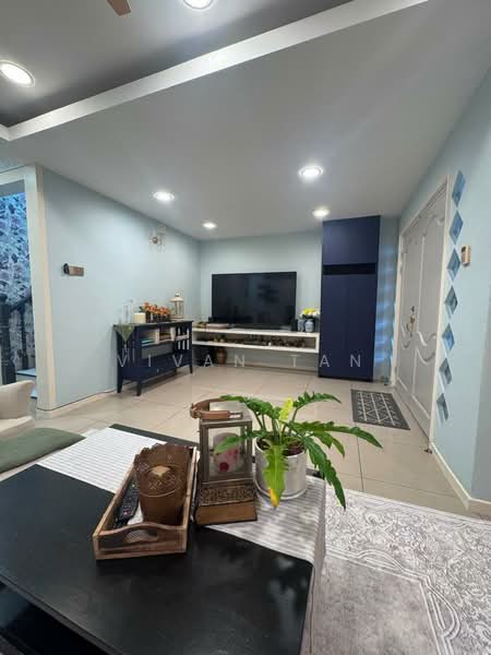 2-storey Terraced House for Sale in Taman Sri Sentosa (Klang) - Vivan Tan - Living Room - PropertyGuru.com.my