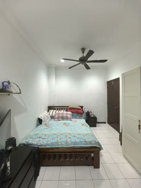 2-storey Terraced House for Sale in Taman Sri Sentosa (Klang) - Vivan Tan - Bedroom - PropertyGuru.com.my