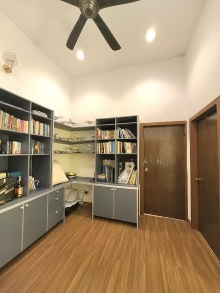 2-storey Terraced House for Sale in Taman Sri Sentosa (Klang) - Vivan Tan - Study - PropertyGuru.com.my