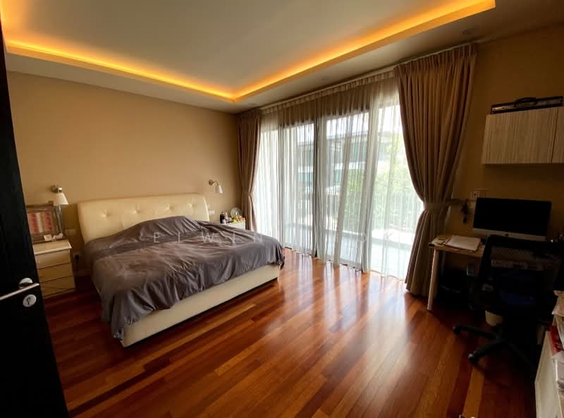 Rumah Teres 3.5 Tingkat untuk Dijual di Duta Villa (Setia Alam) - Elwin Chok - Bedroom - PropertyGuru.com.my