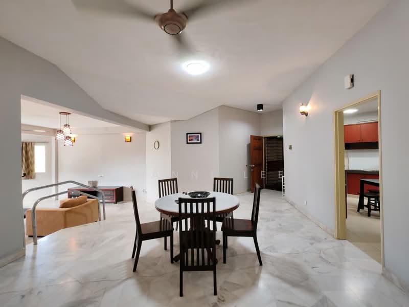 Kondominium untuk Dijual di The Colonnades - Joanne Lee - Living Room - PropertyGuru.com.my