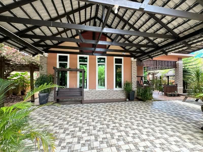 Bungalow for Sale in Taman Kijal Meraga (Kijal) - Muhammad Najmi - Exterior - PropertyGuru.com.my