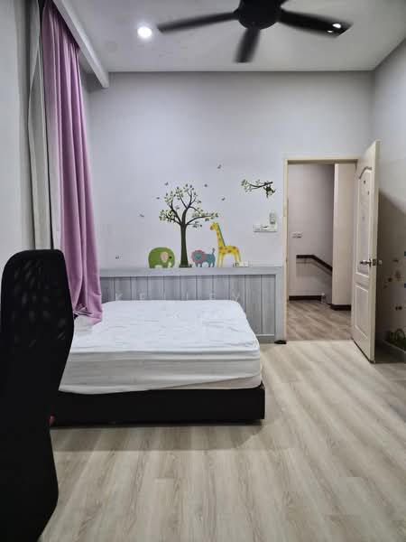 2.5-storey Terraced House for Sale in Sunway SPK Damansara (Batu) - KELLEY . - Bedroom - PropertyGuru.com.my