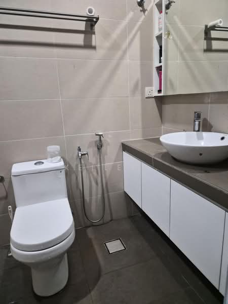 2.5-storey Terraced House for Sale in Sunway SPK Damansara (Batu) - KELLEY . - Bathroom - PropertyGuru.com.my