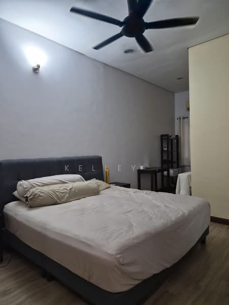 2.5-storey Terraced House for Sale in Sunway SPK Damansara (Batu) - KELLEY . - Bedroom - PropertyGuru.com.my