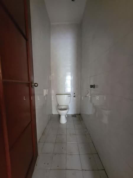 Rumah Berkembar untuk Dijual di Templer Bestari (Rawang) - Liliey Fitri - Bathroom - PropertyGuru.com.my