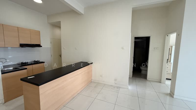 Service Residence for Rent at Skypod Residence - Darren Leong - Kitchen - PropertyGuru.com.my