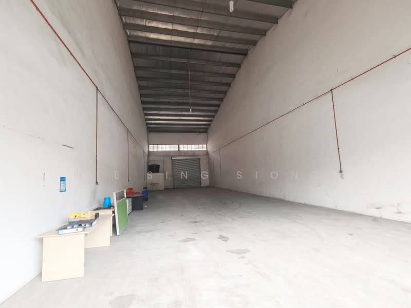 Factory for Rent in Sungai Buloh (Selangor) - Lee Sing Siong - Interior - PropertyGuru.com.my