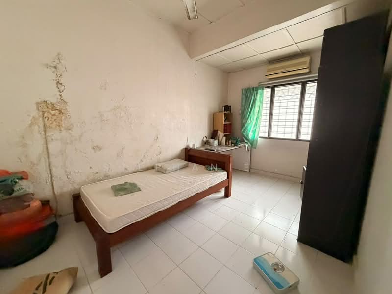 2-storey Terraced House for Sale in Wangsa Melawati (Wangsa Maju) - Stephanie . - Bedroom - PropertyGuru.com.my