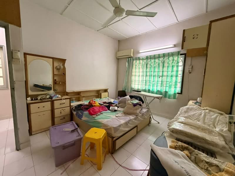 2-storey Terraced House for Sale in Wangsa Melawati (Wangsa Maju) - Stephanie . - Bedroom - PropertyGuru.com.my