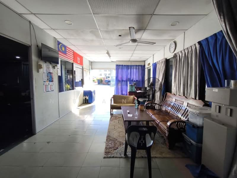 Warehouse for Rent in Kota Bharu (Kelantan) - Nabila Nazori - Interior - PropertyGuru.com.my