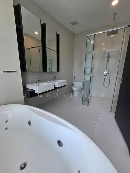 Kondominium untuk Disewa di Tropicana Grande - Michael Lam - Bathroom - PropertyGuru.com.my