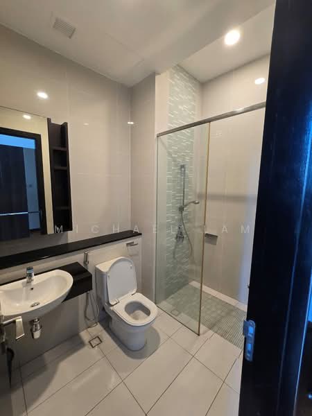 Kondominium untuk Disewa di Tropicana Grande - Michael Lam - Bathroom - PropertyGuru.com.my