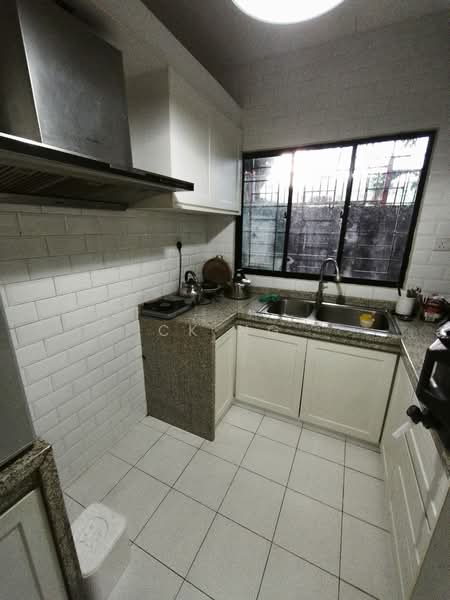 2-storey Terraced House for Sale in Taman Segar Perdana (Cheras) - CK Ng - Kitchen - PropertyGuru.com.my