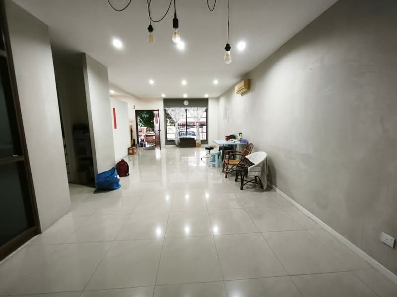 2-storey Terraced House for Sale in Taman Segar Perdana (Cheras) - CK Ng - Living Room - PropertyGuru.com.my