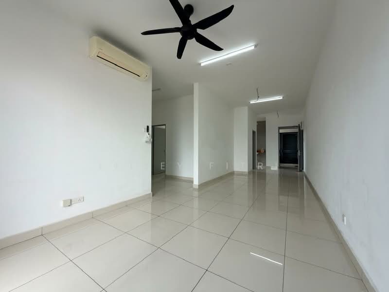 Kondominium untuk Dijual di Legend Heights - Liliey Fitri - Living Room - PropertyGuru.com.my