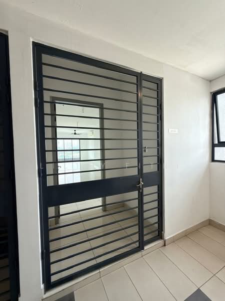 Kondominium untuk Dijual di Legend Heights - Liliey Fitri - Entrance - PropertyGuru.com.my
