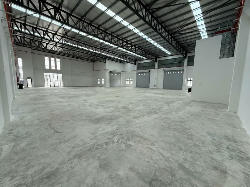 Factory for Rent in Eco Business Park 1 (Johor Bahru) - Ray Kiang - Interior - PropertyGuru.com.my