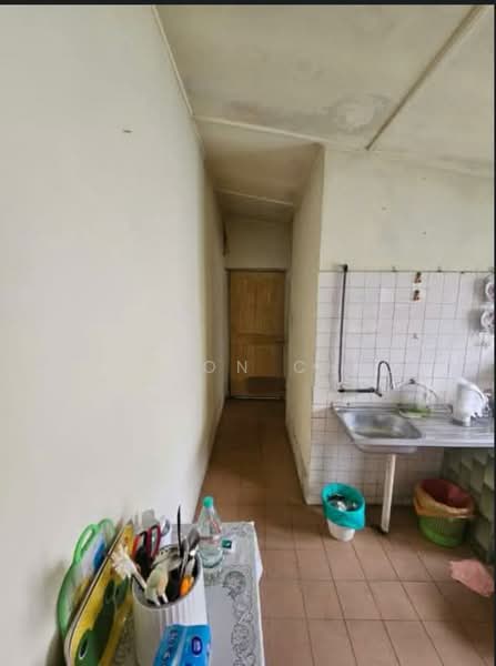 Rumah Teres 1 Tingkat untuk Dijual di Desa Jaya Kepong (Kepong) - Alison Chiu - Kitchen - PropertyGuru.com.my