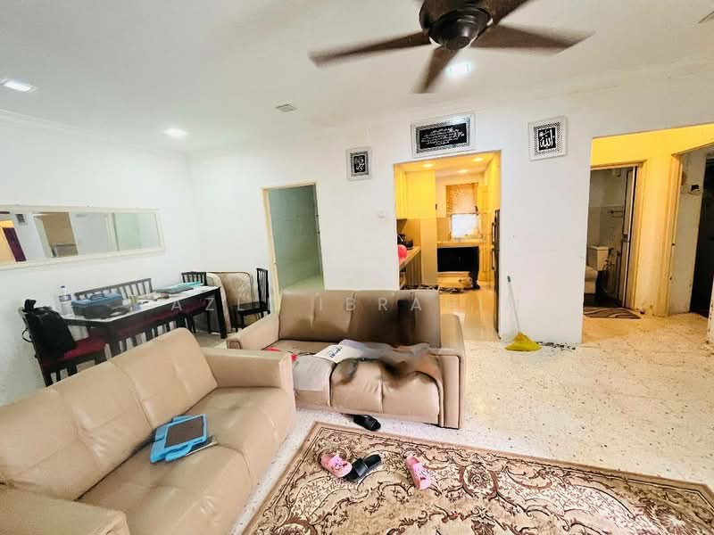 Apartment for Sale at Sri Kayangan (Casa Desira) - Azli Ibrahim - Living Room - PropertyGuru.com.my